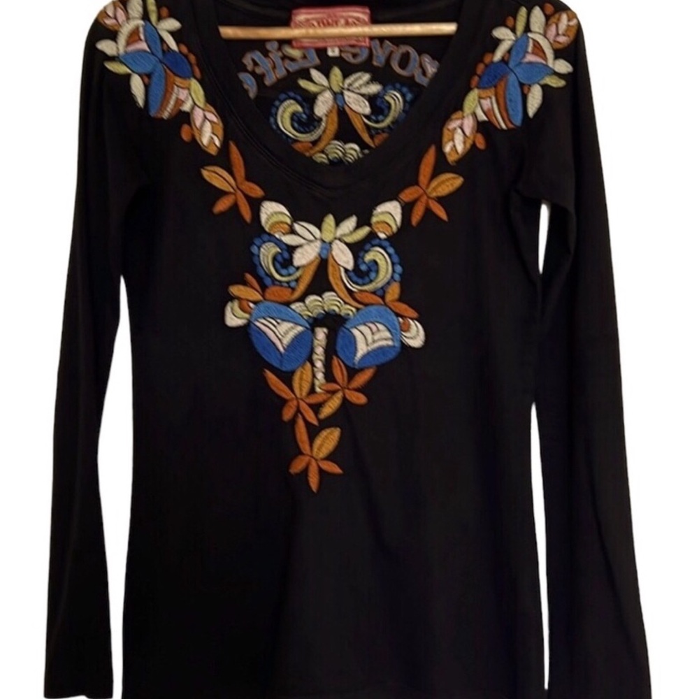 Johnny Was Small Black embroidered T-shirt